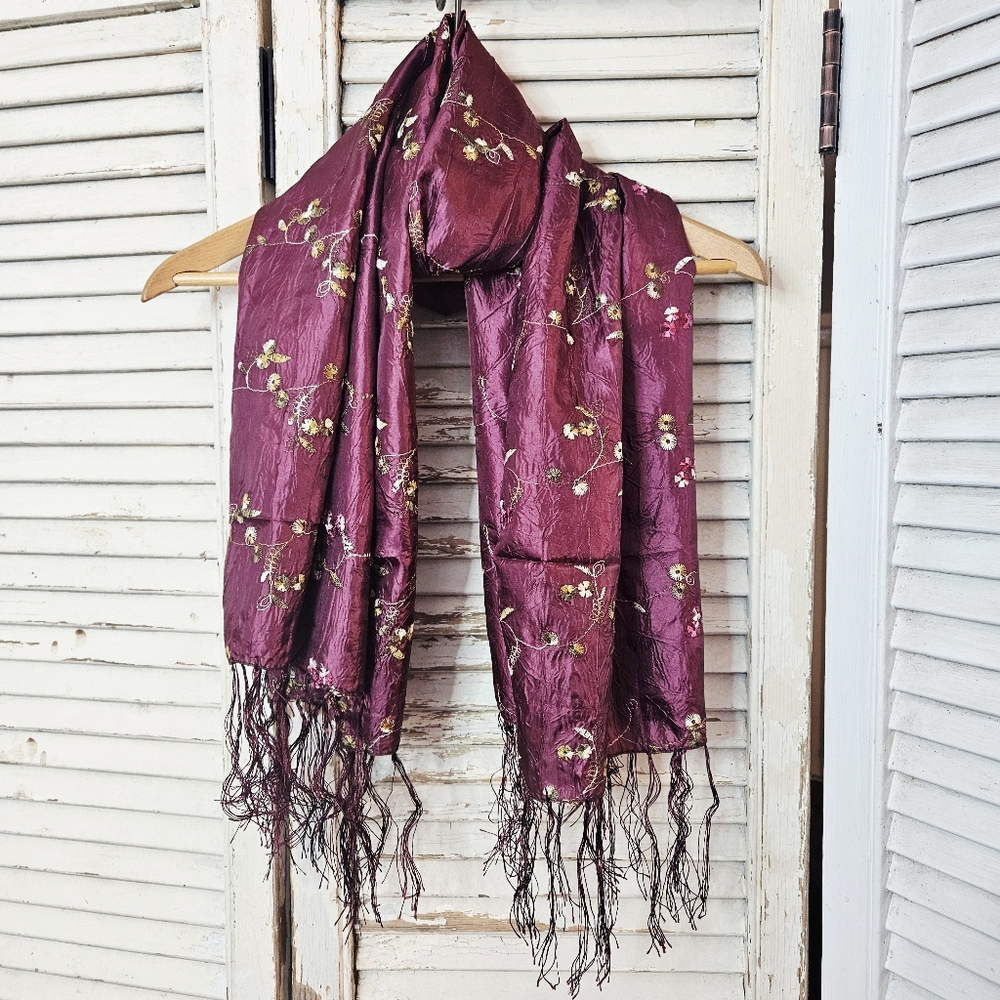 Floral Embroidered Scarf Burgundy Crinkle Fabric With Fringes